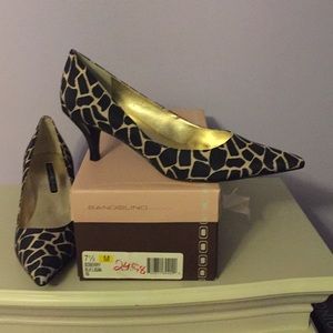 Bandolino Giraffe Print Heels 7.5 new!!